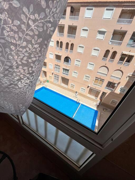Cozy Apartment 5 Mins To Beach Τορεβιέχα Εξωτερικό φωτογραφία